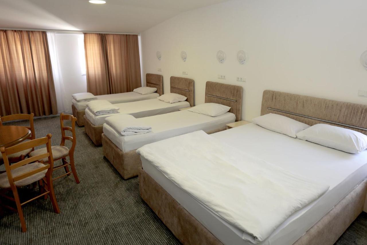 Pansion Kipovi Bed & Breakfast Tuzla Exterior foto