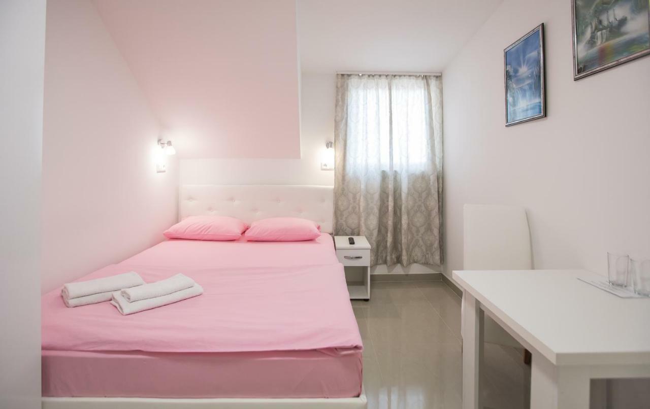 Pansion Kipovi Bed & Breakfast Tuzla Exterior foto